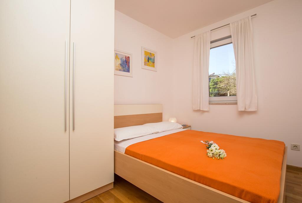 Comfortable Apartment Laura Lapad With Garage ドゥブロブニク エクステリア 写真